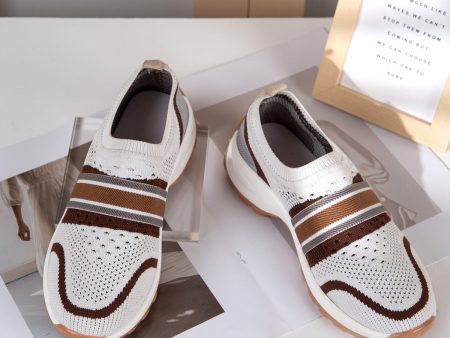 Breathable Round Toe Sneakers Supply